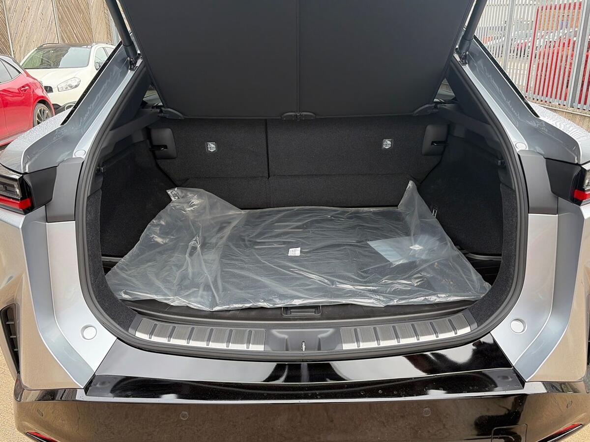 Used Lexus RZ 2026 for sale - 77599797: Photo 10