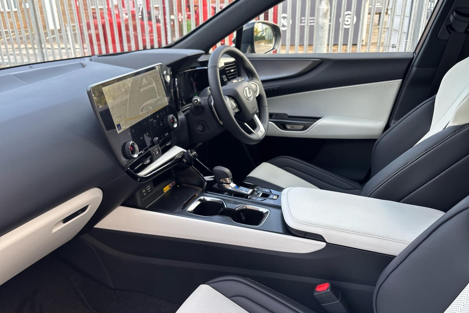 Used Lexus NX 2025 for sale - 76474560: Photo 2