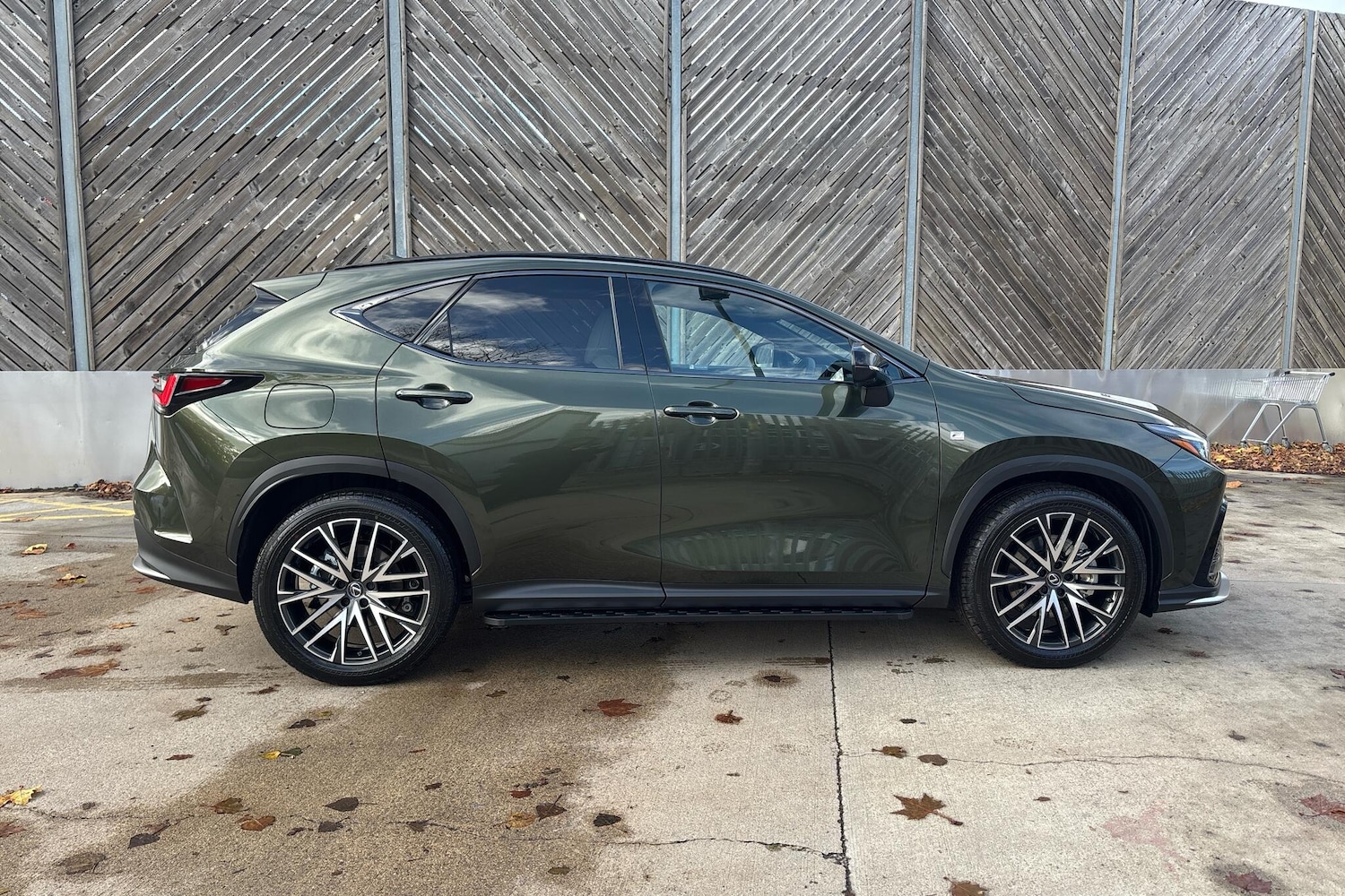 Used Lexus NX 2025 for sale - 76474560: Photo 4