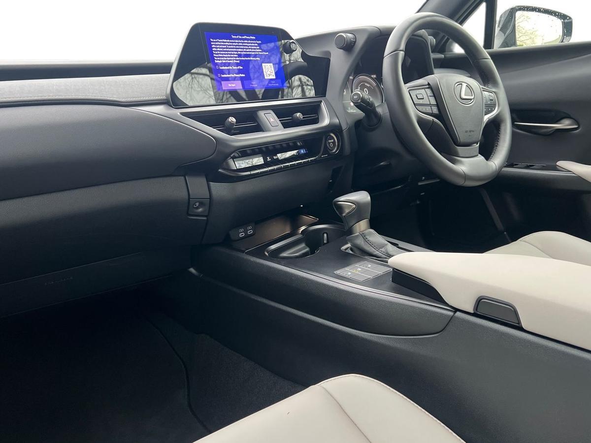 Used Lexus UX 2024 for sale - 77177010: Photo 7