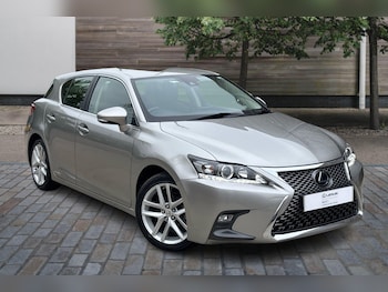 2018 (68) - 200h 1.8 SE 5dr CVT [Plus Pack]