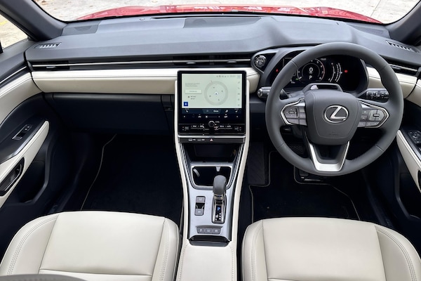 Used Lexus LBX 2025 for sale - 76241293: Photo 12