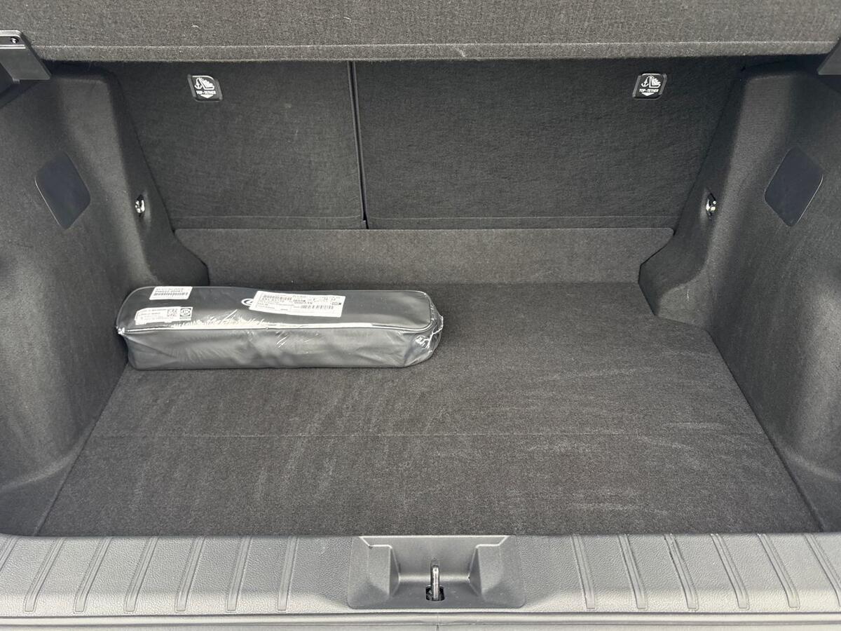 Used Lexus LBX 2025 for sale - 77132797: Photo 10