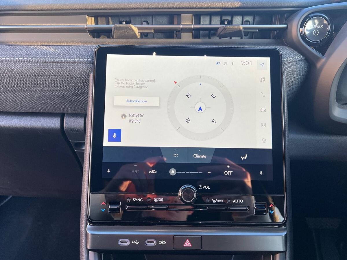 Used Lexus LBX 2025 for sale - 77177565: Photo 11