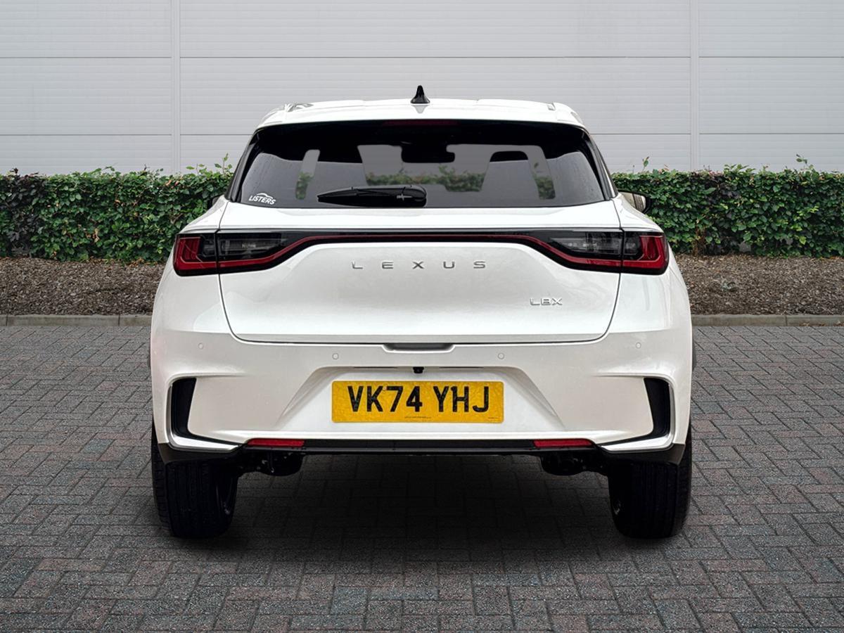 Used Lexus LBX 2025 for sale - 77176637: Photo 4