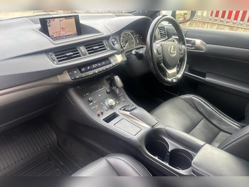 Used Lexus CT 2016 for sale - 75770798: Photo
