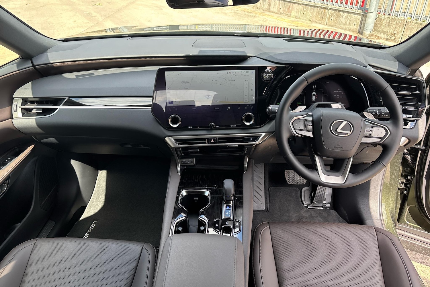 Used Lexus RX 2025 for sale - 76110568: Photo 12