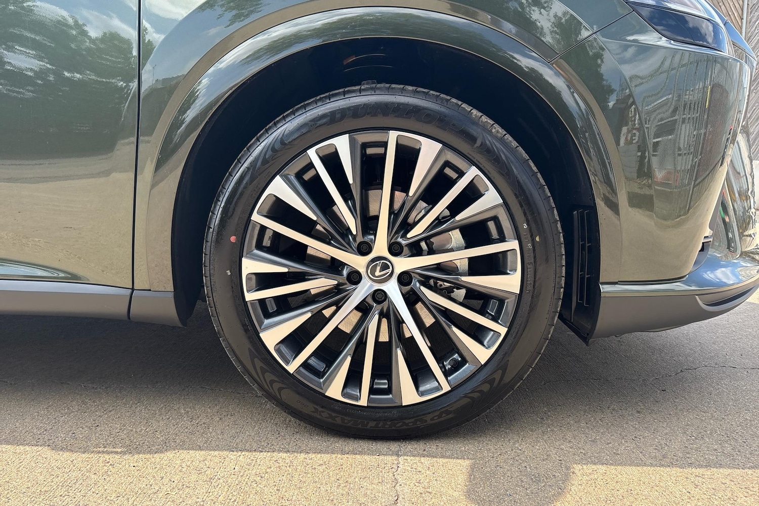 Used Lexus RX 2025 for sale - 76110568: Photo 5