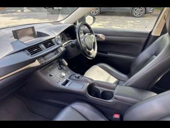 Used Lexus CT 2017 for sale - 74740174: Photo