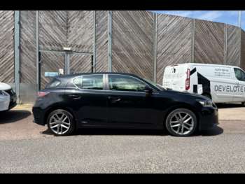 Used Lexus CT 2017 for sale - 74740174: Photo