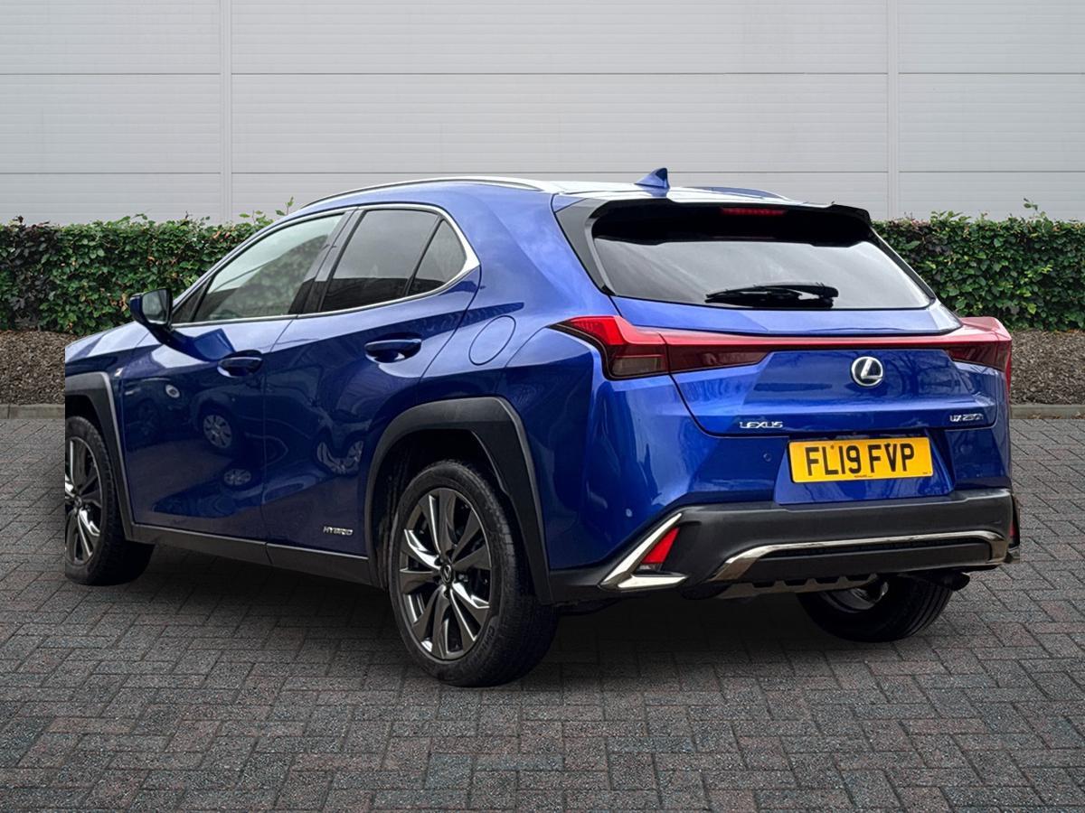 Used Lexus UX 2019 for sale - 77218221: Photo 2