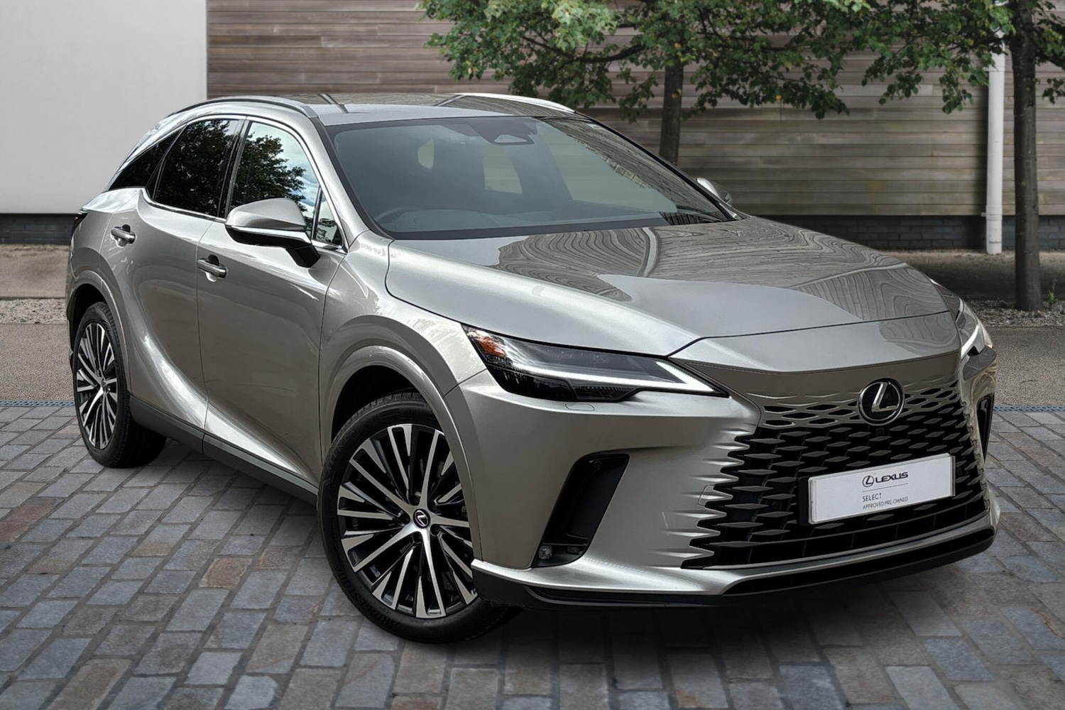 Used Lexus RX 2023 for sale - 76730750: Photo 1