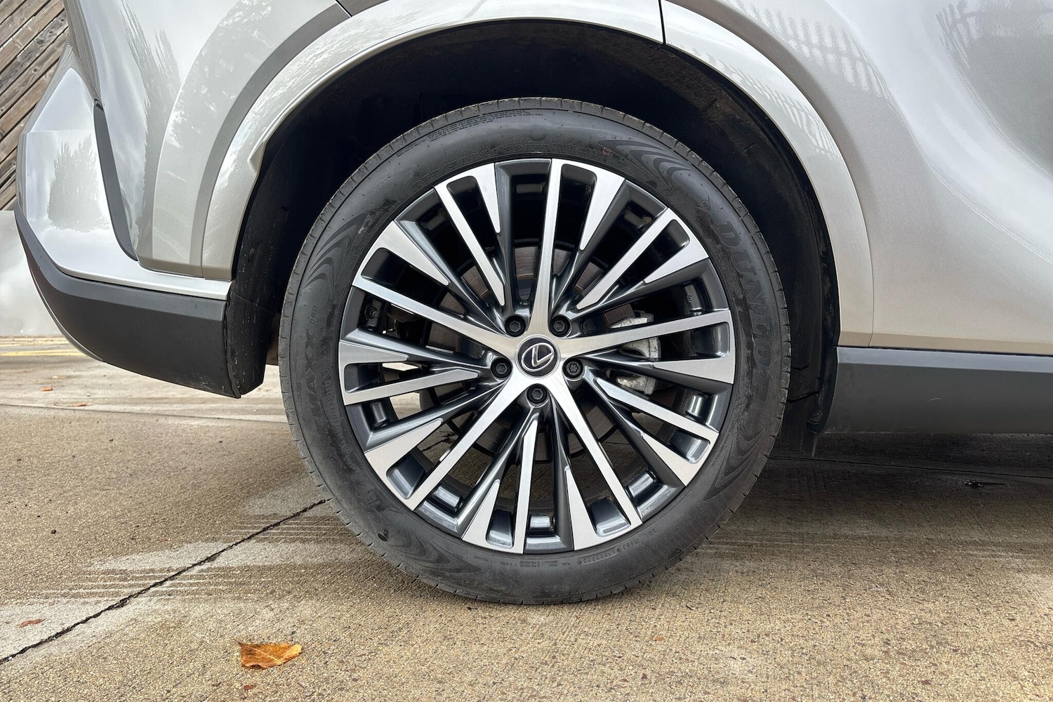 Used Lexus RX 2023 for sale - 76730750: Photo 5