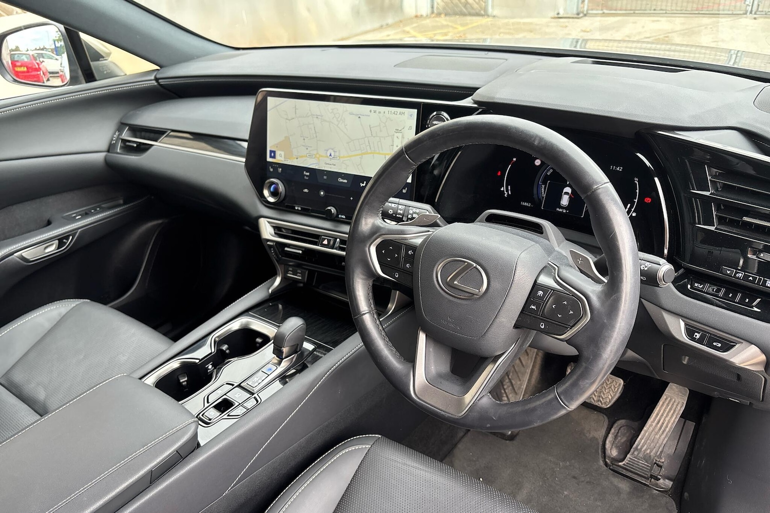 Used Lexus RX 2023 for sale - 76730750: Photo 6