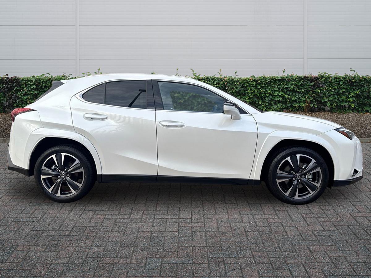 Used Lexus UX 2025 for sale - 77132792: Photo 5