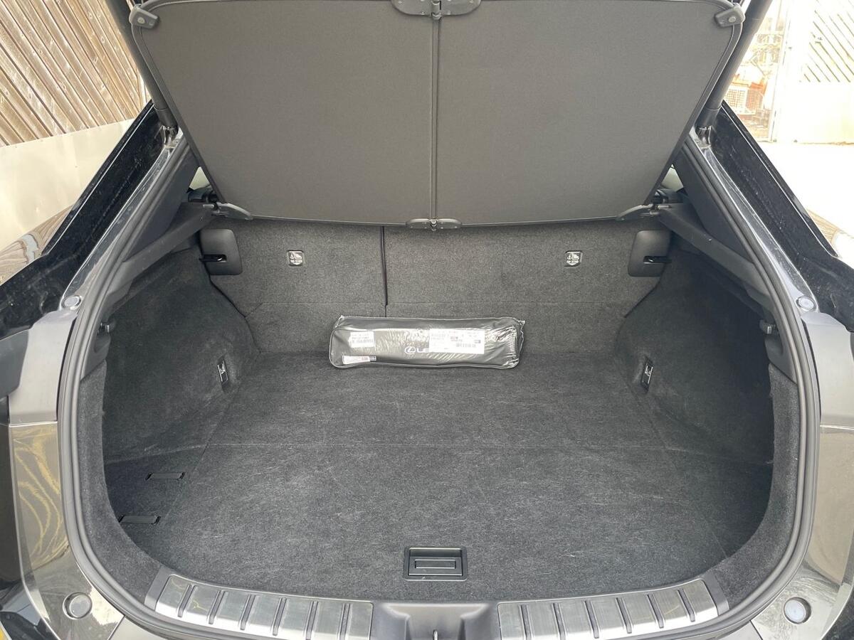 Used Lexus RZ 2024 for sale - 78049050: Photo 10