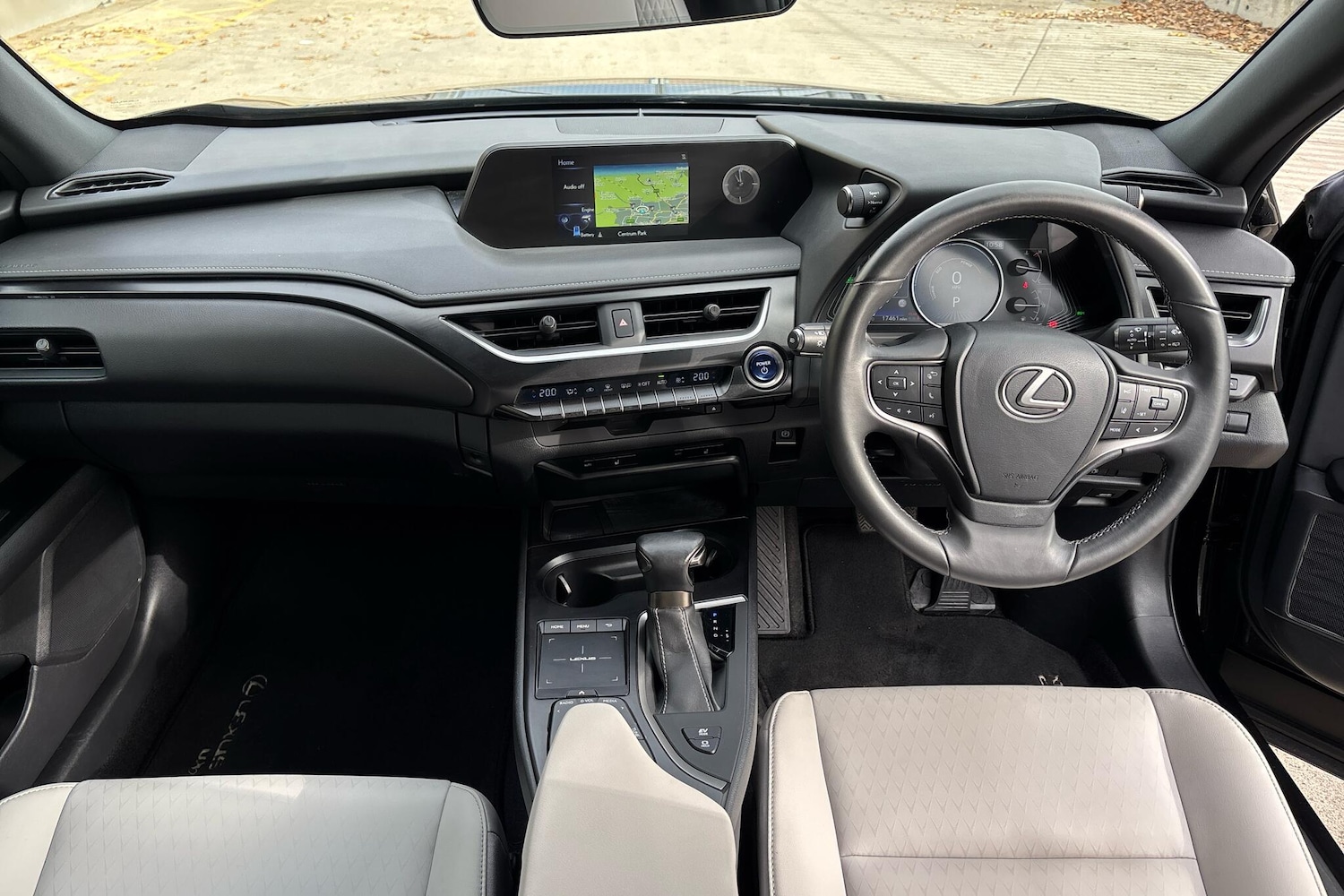 Used Lexus UX 2022 for sale - 76139711: Photo 12