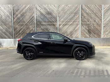 Used Lexus UX 2022 for sale - 76139711: Photo 4