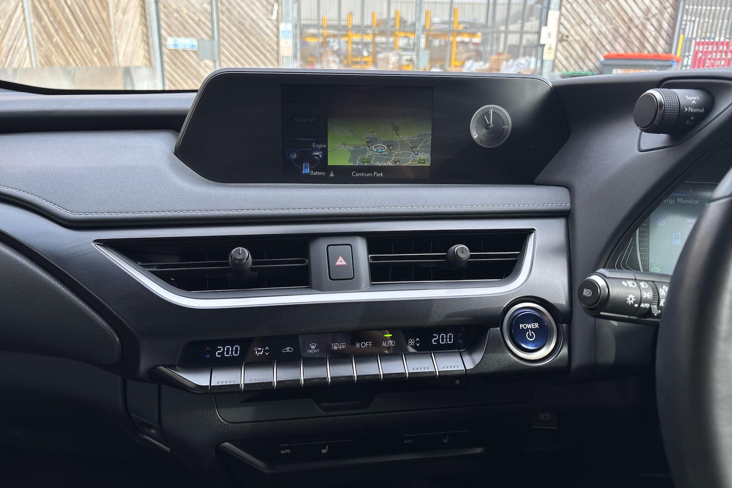 Used Lexus UX 2022 for sale - 76139711: Photo 8