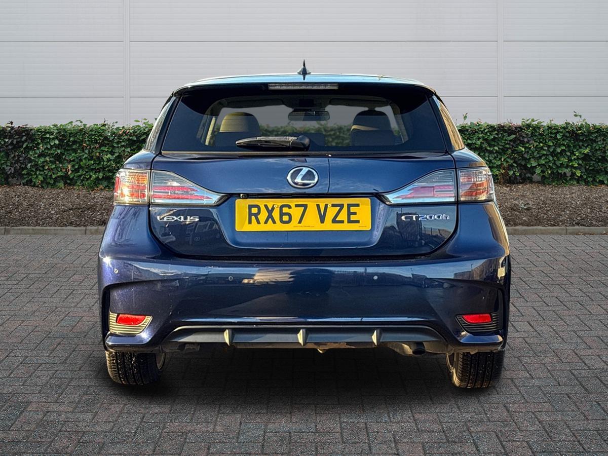 Used Lexus CT 2017 for sale - 77124681: Photo 4