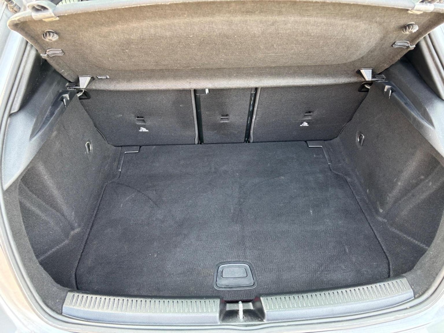 Used Mercedes-Benz A-Class 2019 for sale - 78040313: Photo 19