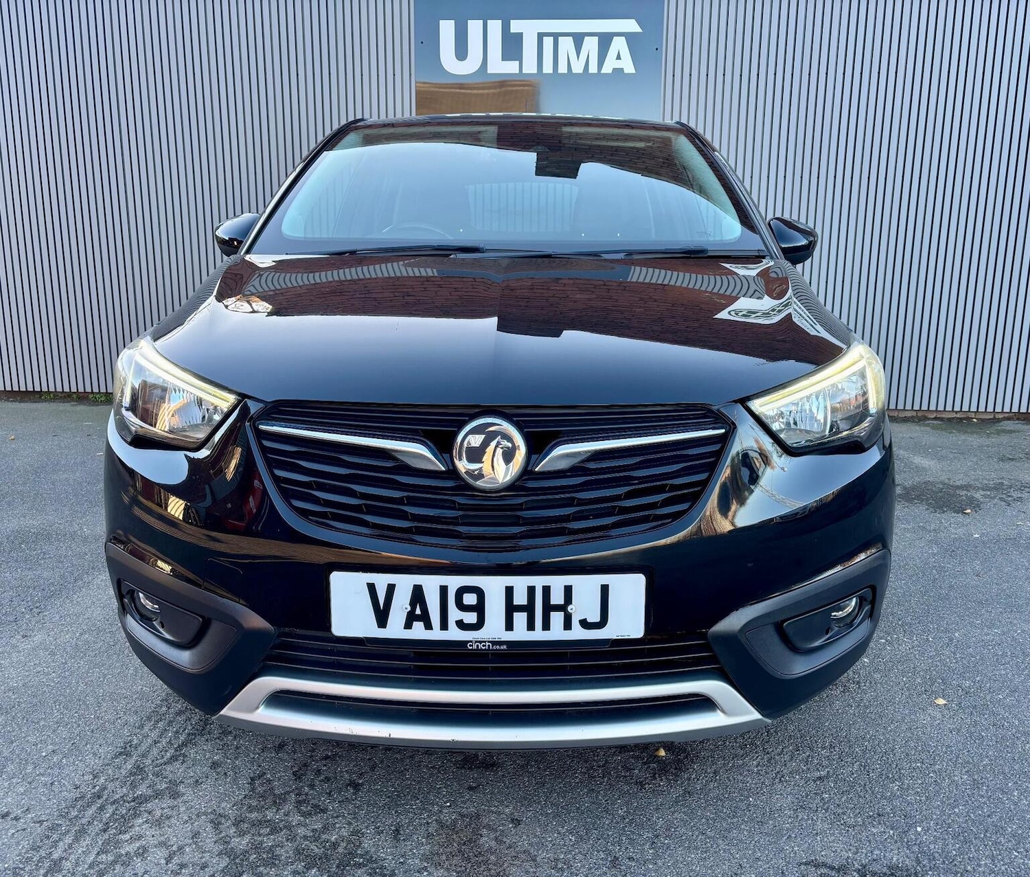 Used Vauxhall Crossland X 2019 for sale - 78040307: Photo 2