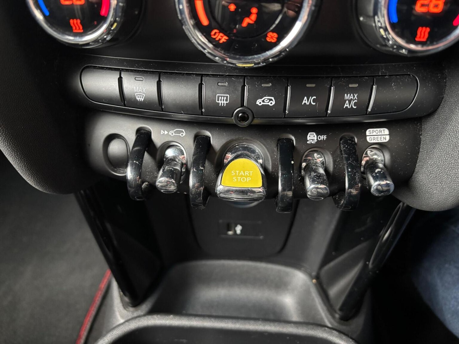 Used MINI Hatch 2021 for sale - 78040306: Photo 39