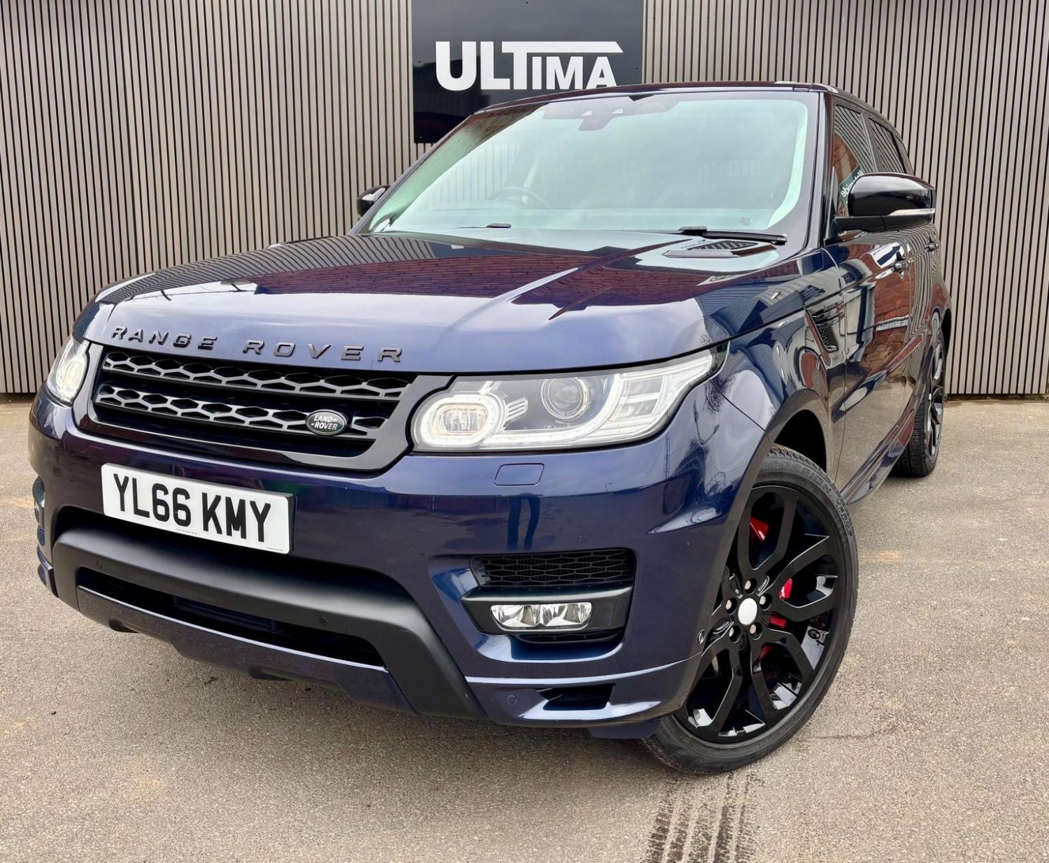 Used Land Rover Range Rover Sport 2017 for sale - 78040314: Photo 1