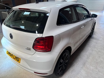 Used Volkswagen Polo 2014 for sale - 79311584: Photo
