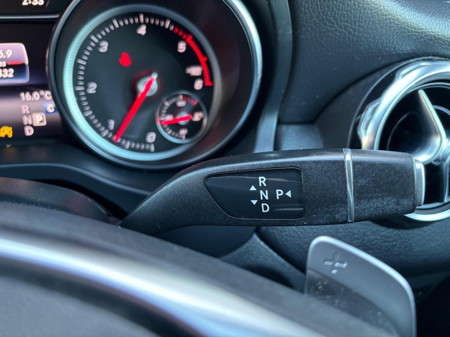 Used Mercedes-Benz GLA 2018 for sale - 78040309: Photo 43