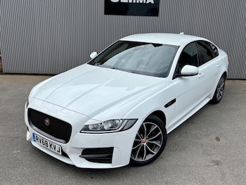 Used Jaguar XF 2018 for sale - 78659741: Photo