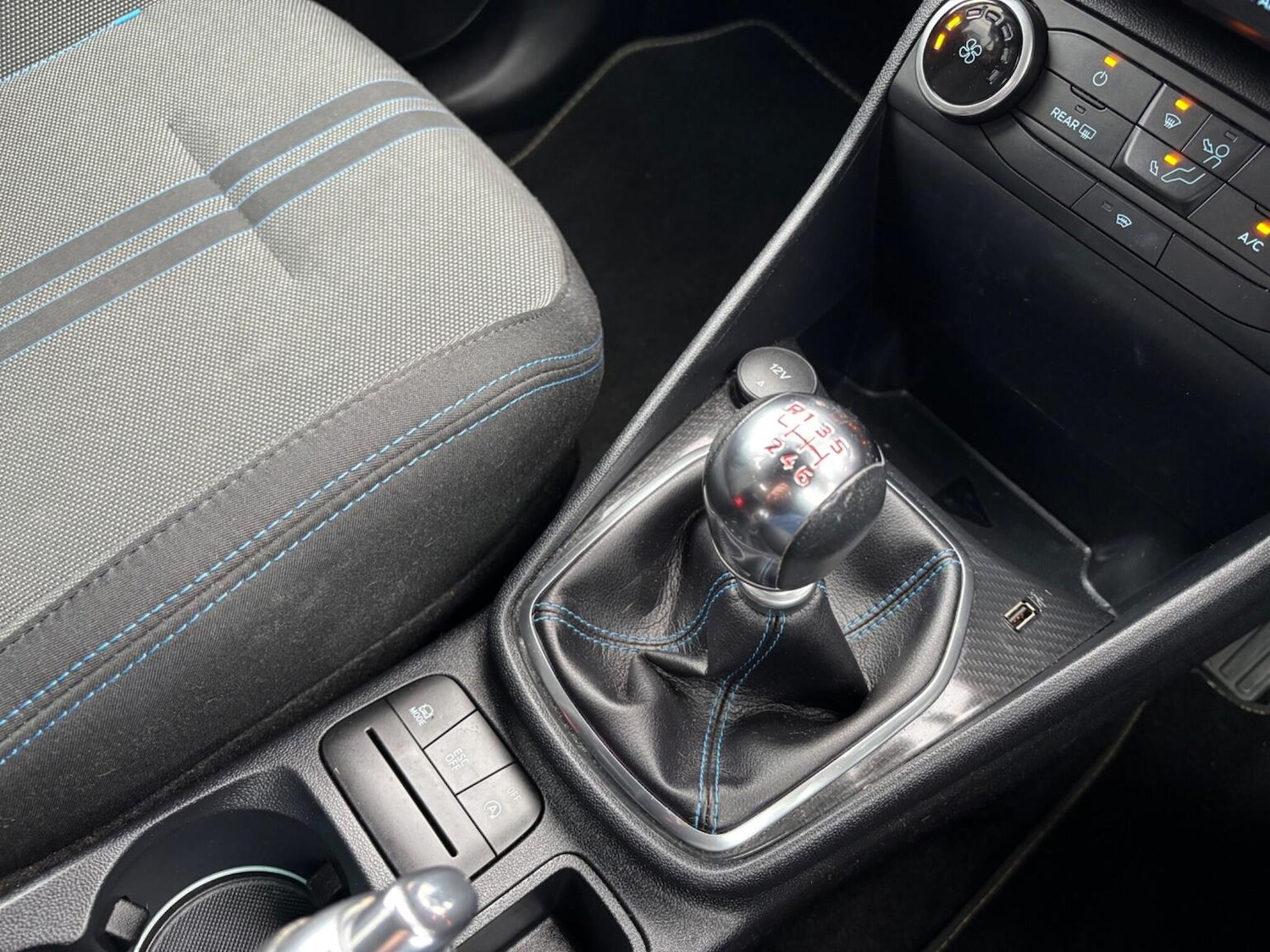 Used Ford Fiesta 2020 for sale - 78040310: Photo 24