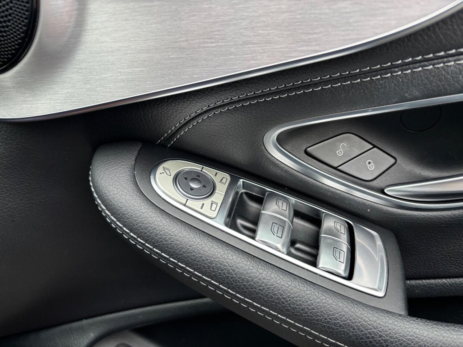 Used Mercedes-Benz C Class 2020 for sale - 78040303: Photo 27