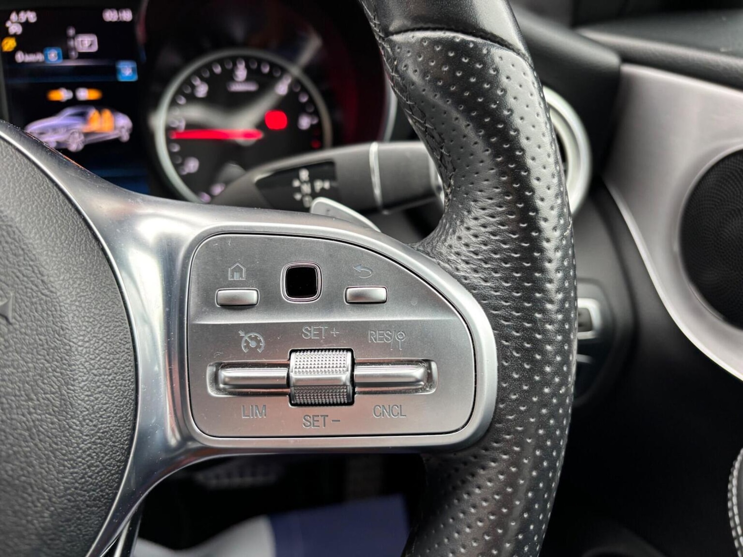 Used Mercedes-Benz C Class 2020 for sale - 78040303: Photo 29