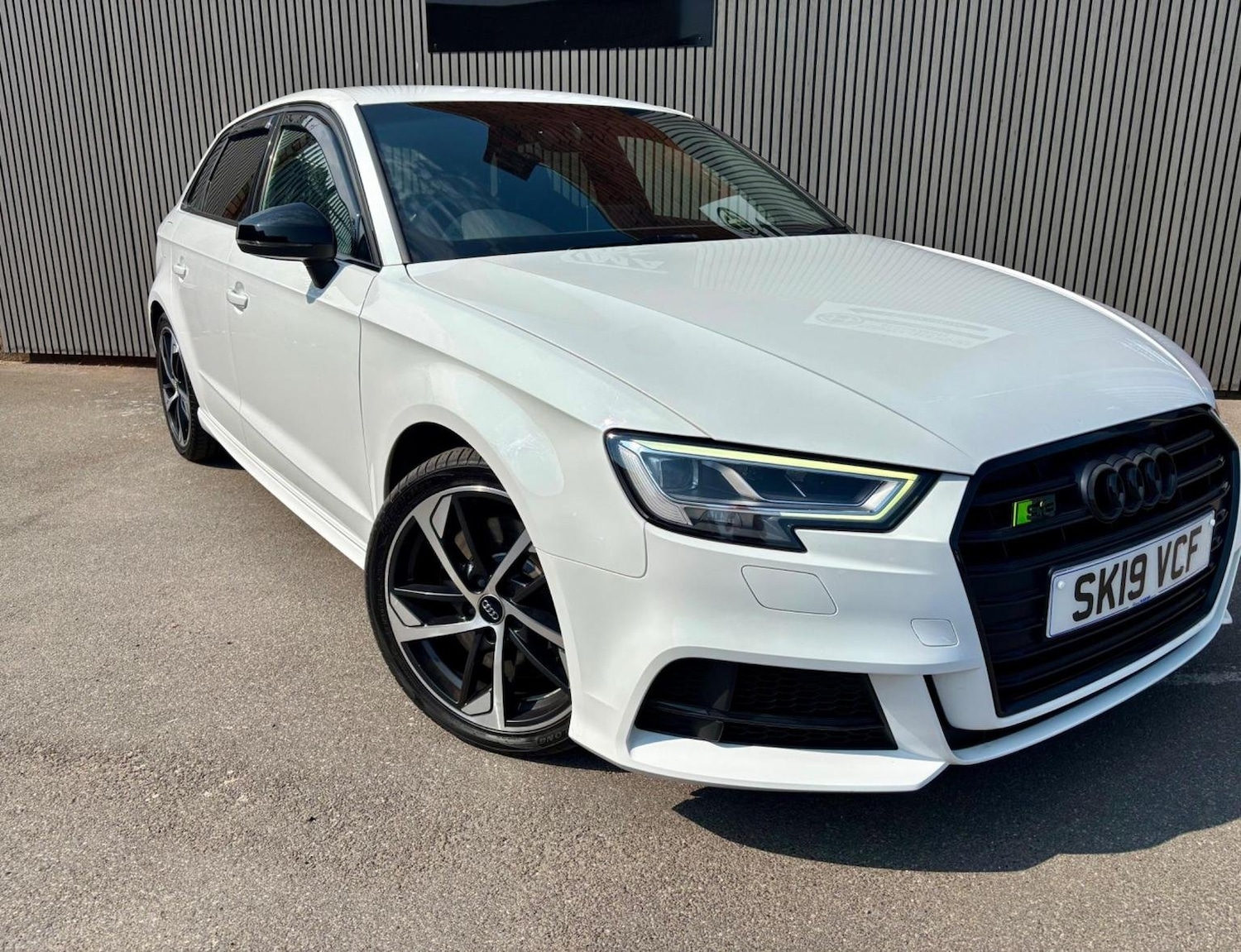 Used Audi S3 2019 for sale - 78040312: Photo 4