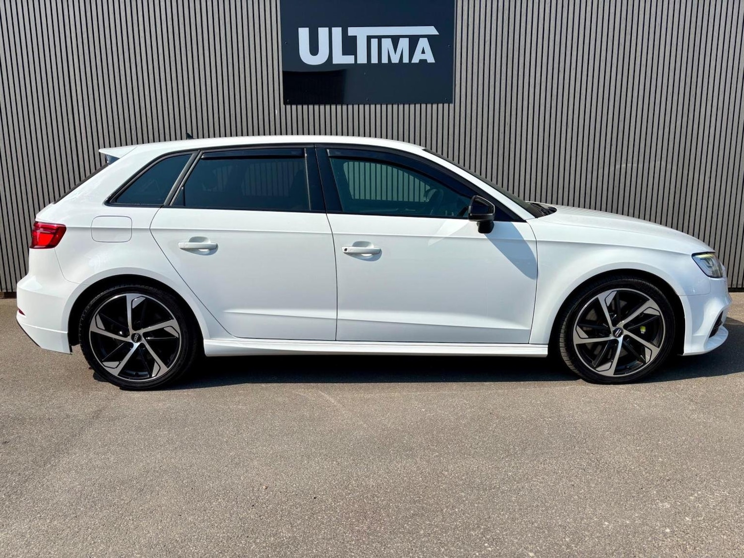 Used Audi S3 2019 for sale - 78040312: Photo 5