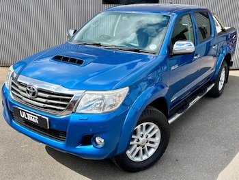 Used Toyota Hilux 2014 for sale - 79328219: Photo