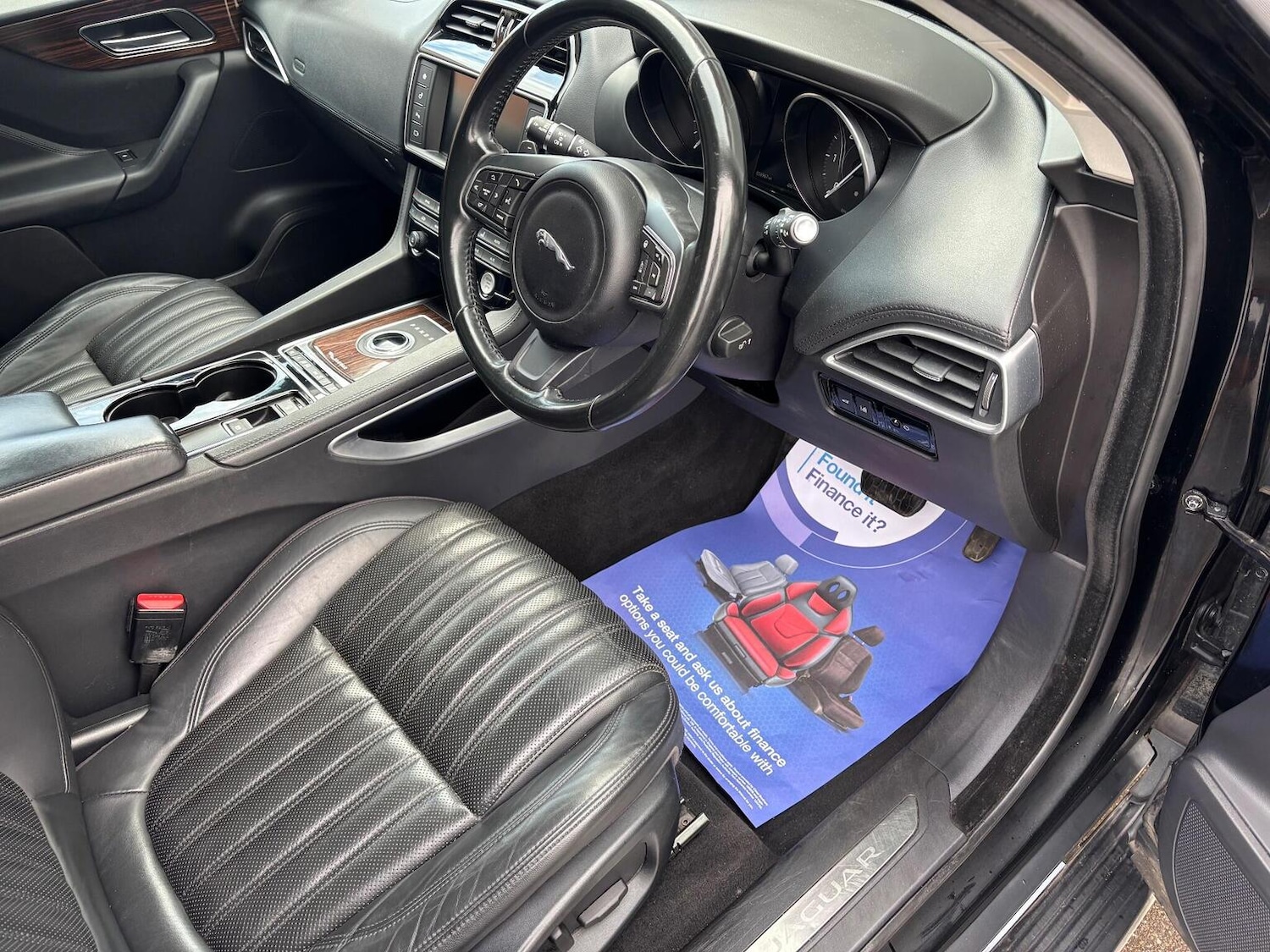 Used Jaguar F-Pace 2016 for sale - 78040316: Photo 12