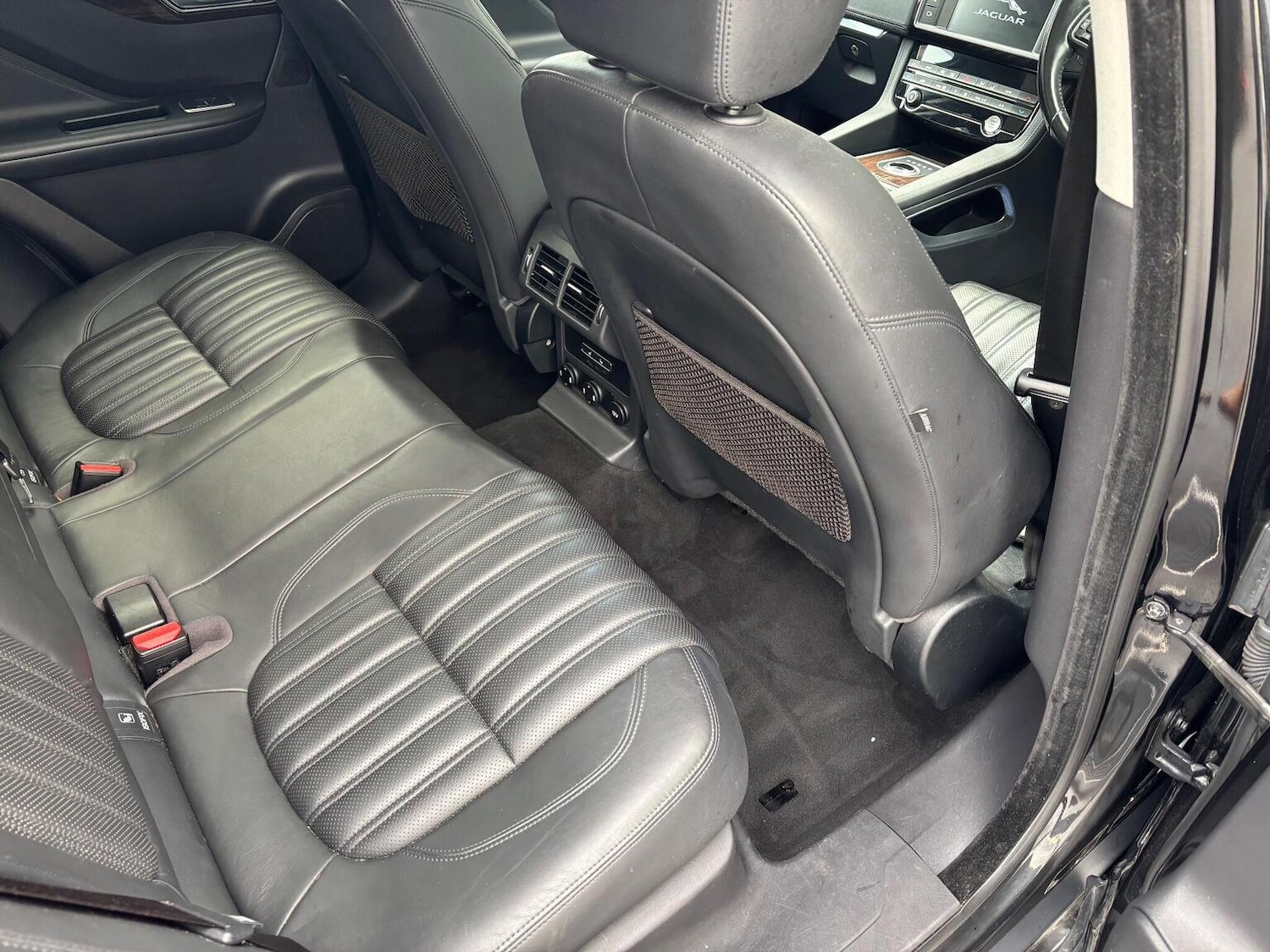 Used Jaguar F-Pace 2016 for sale - 78040316: Photo 15