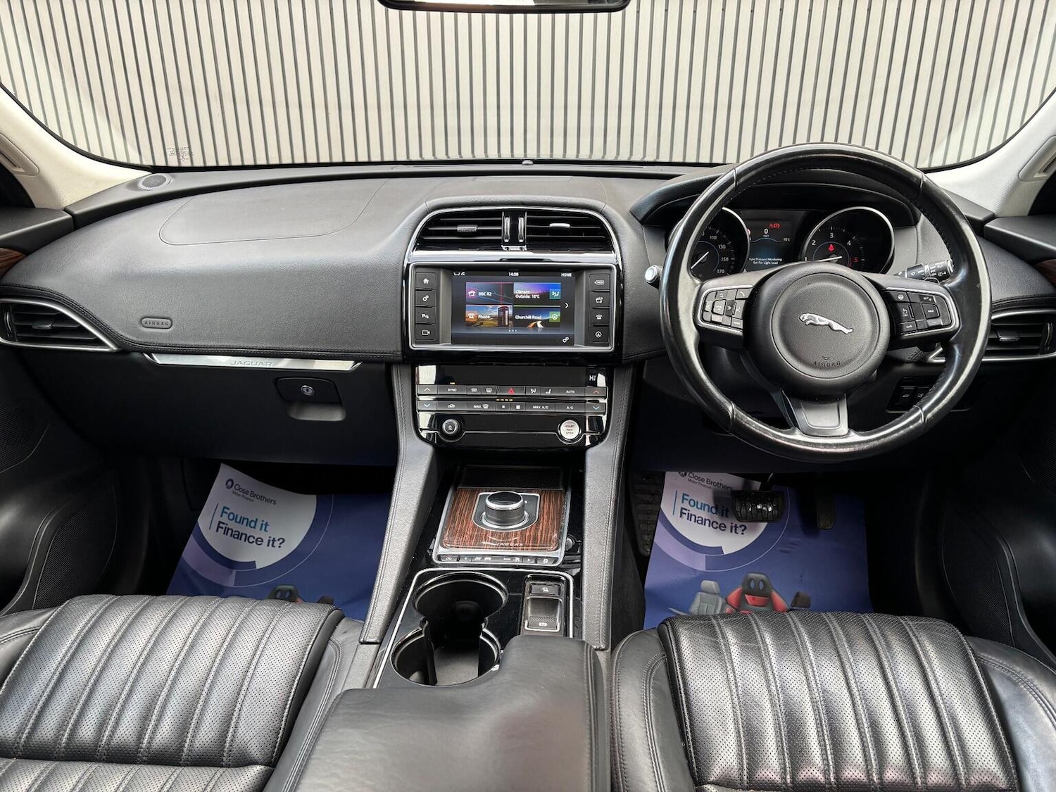 Used Jaguar F-Pace 2016 for sale - 78040316: Photo 26