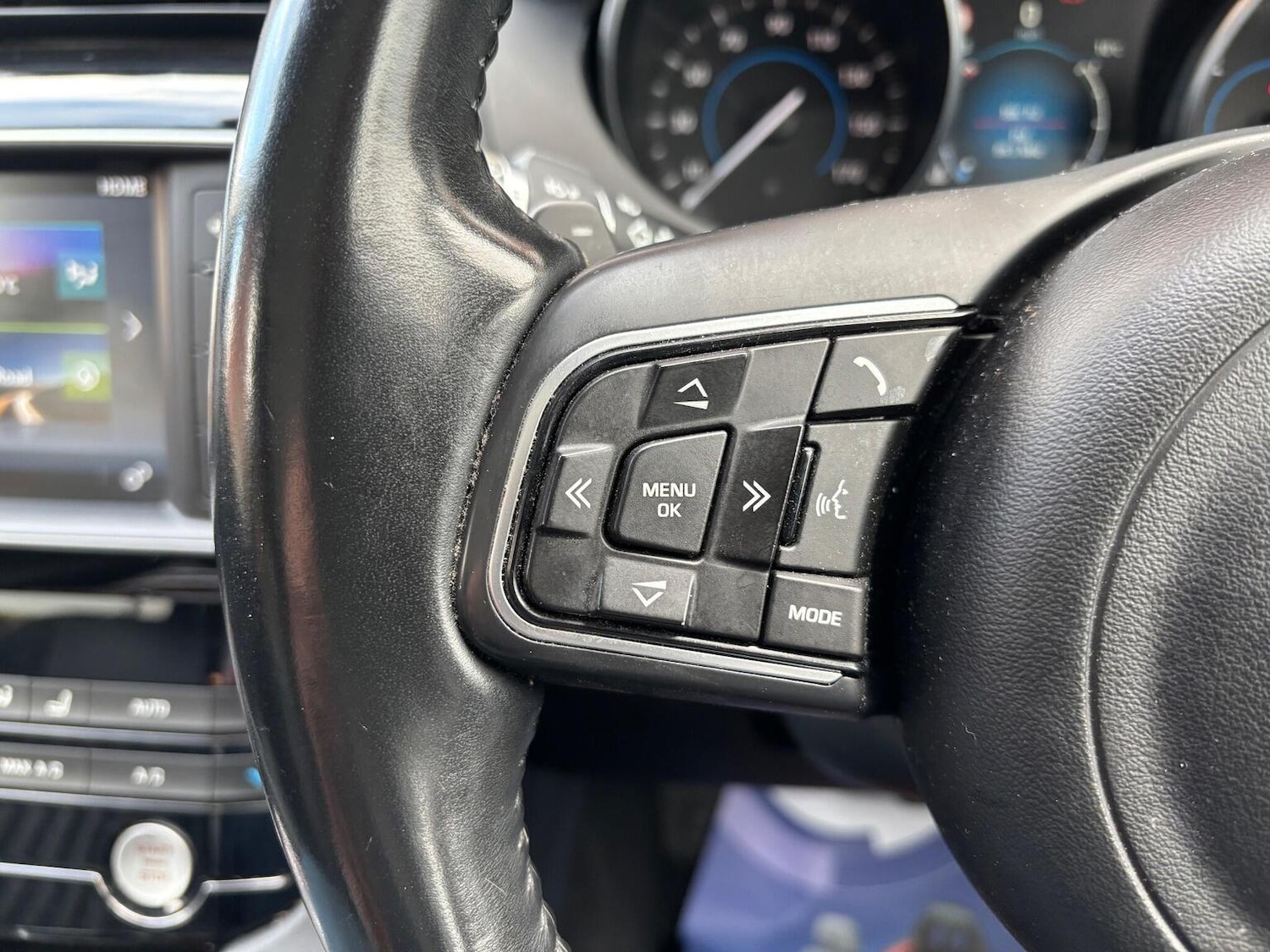 Used Jaguar F-Pace 2016 for sale - 78040316: Photo 29