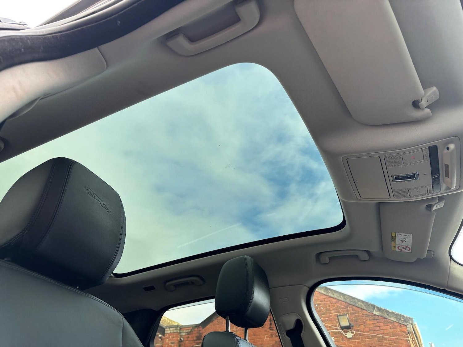 Used Jaguar F-Pace 2016 for sale - 78040316: Photo 39