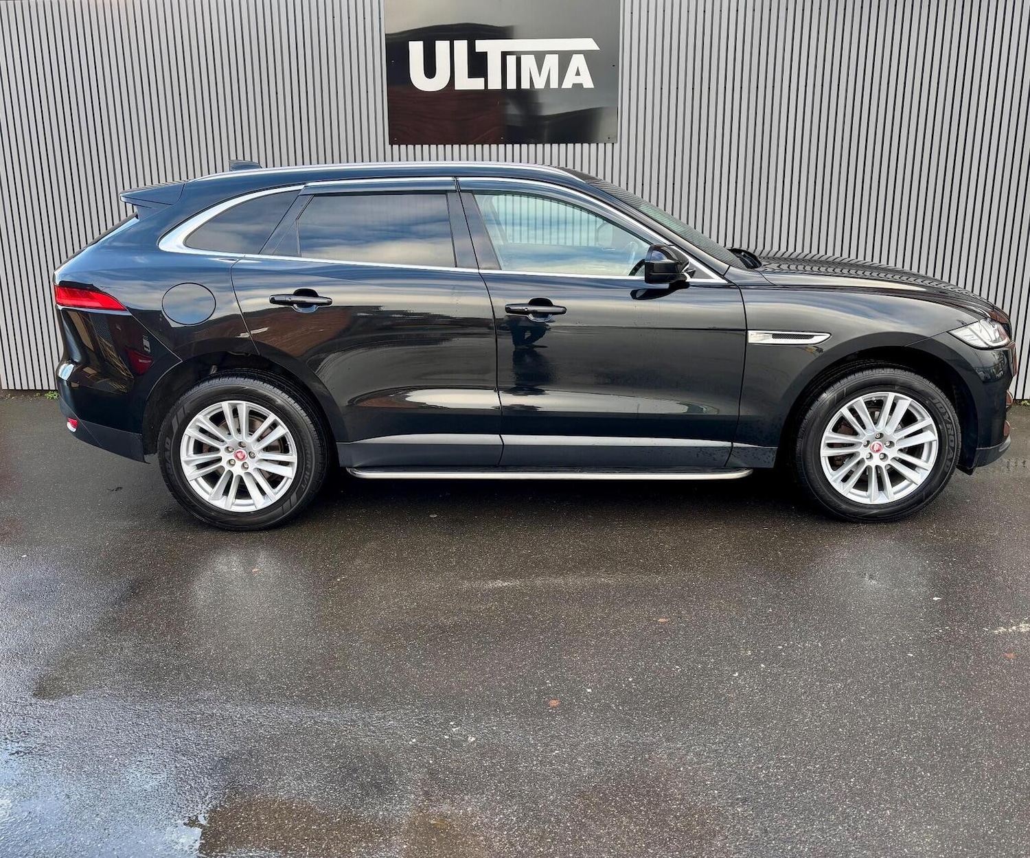 Used Jaguar F-Pace 2016 for sale - 78040316: Photo 5