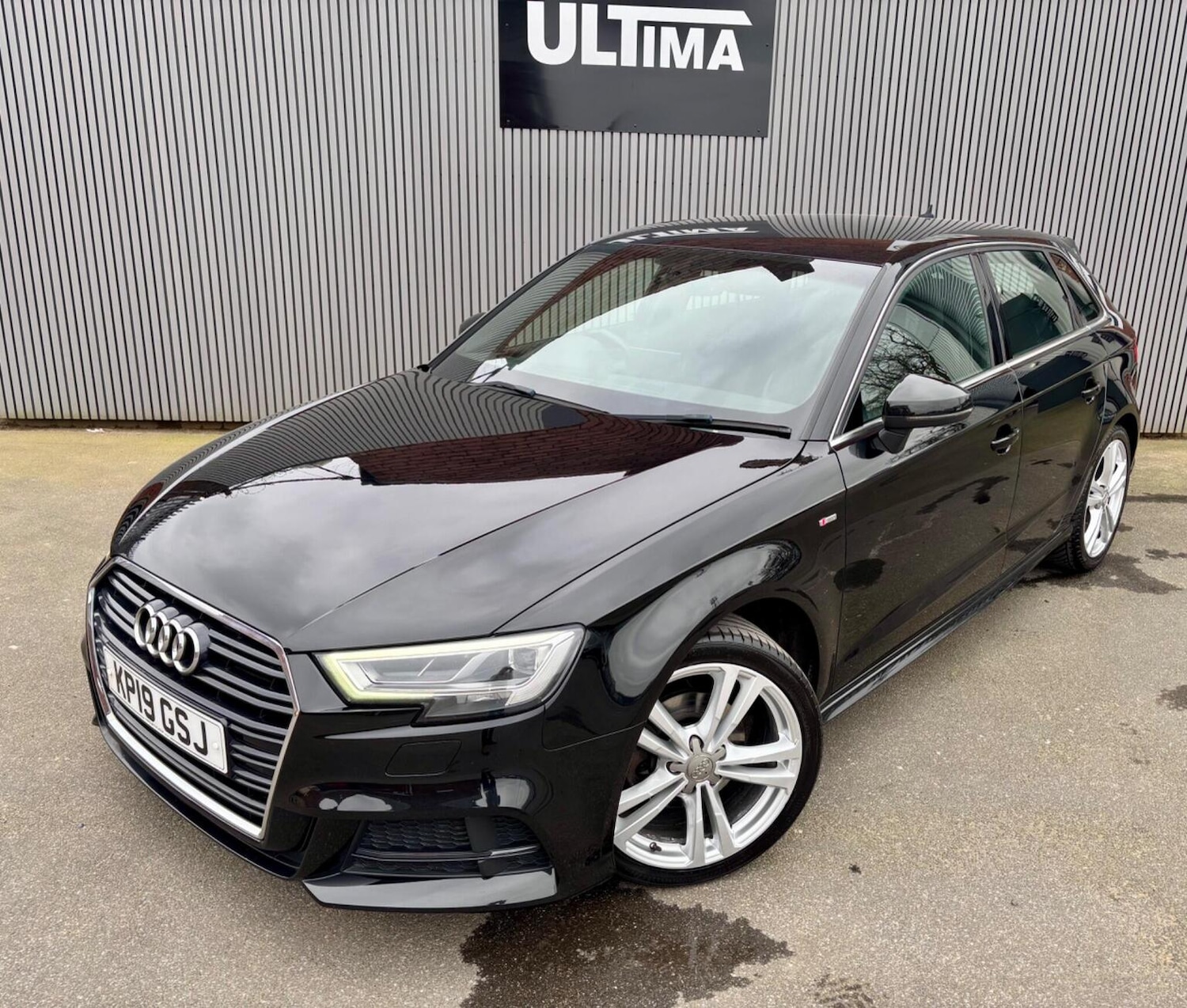 Used Audi A3 2019 for sale - 78040302: Photo 2