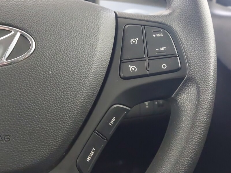 Used Hyundai i10 2015 for sale - 77722151: Photo 16