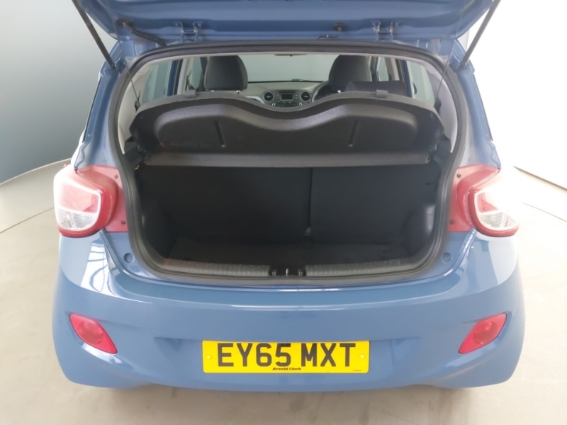 Used Hyundai i10 2015 for sale - 77722151: Photo 8