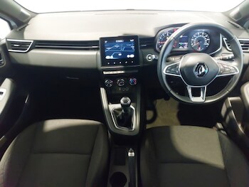 Used Renault Clio 2020 for sale - 77690122: Photo