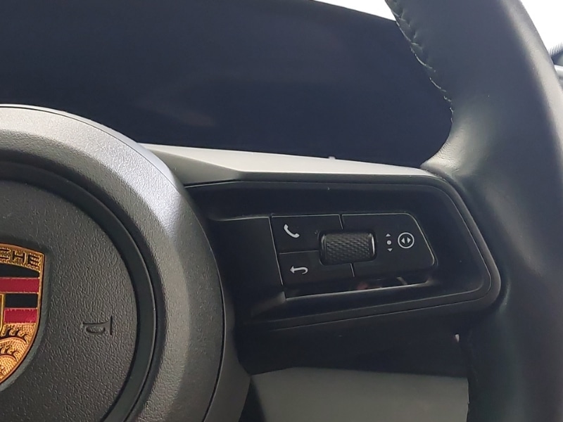 Used Porsche Taycan 2021 for sale - 77606140: Photo 13