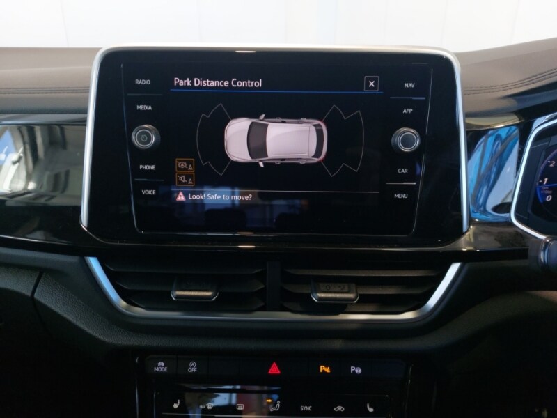 Used Volkswagen T-Roc 2022 for sale - 77352570: Photo 11