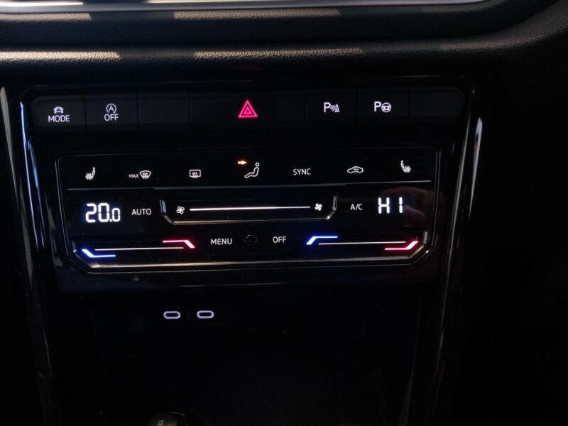 Used Volkswagen T-Roc 2022 for sale - 77352570: Photo 15